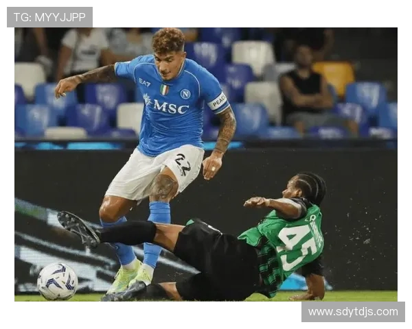 前裁判批评迪洛伦佐缺乏体育道德那不勒斯官方强烈反驳并发声谴责